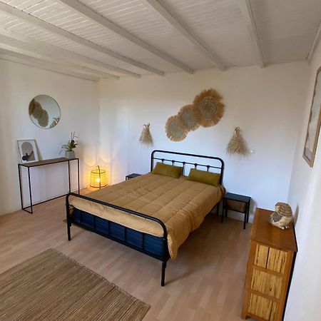 Mas Denis Apartment Арл Екстериор снимка
