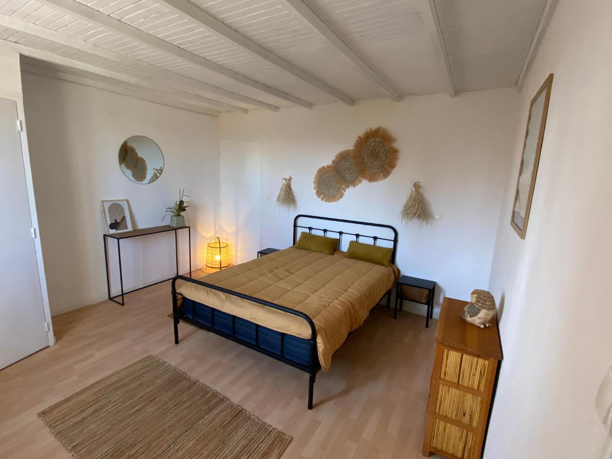 Mas Denis Apartment Арл Екстериор снимка