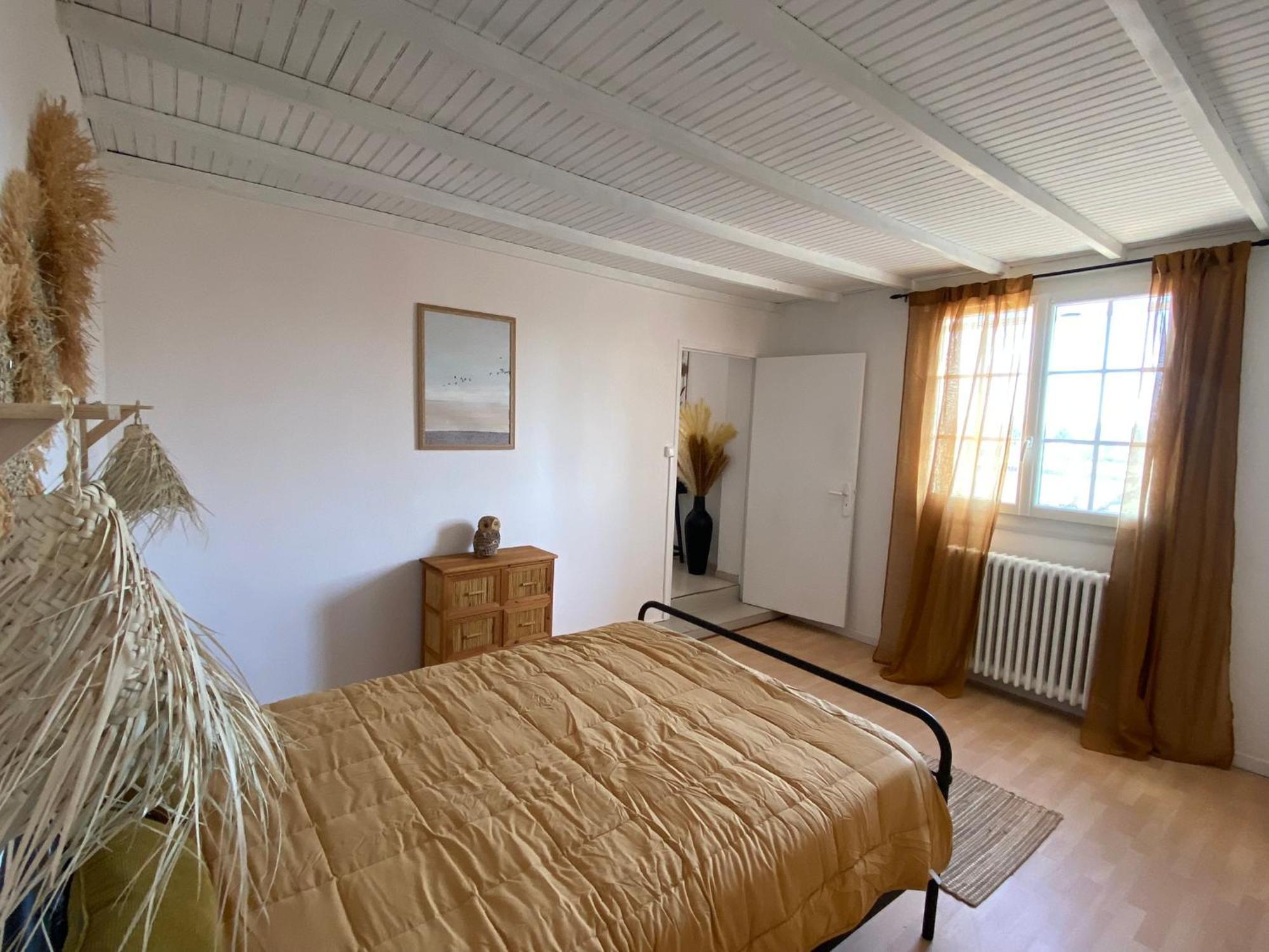 Mas Denis Apartment Арл Екстериор снимка